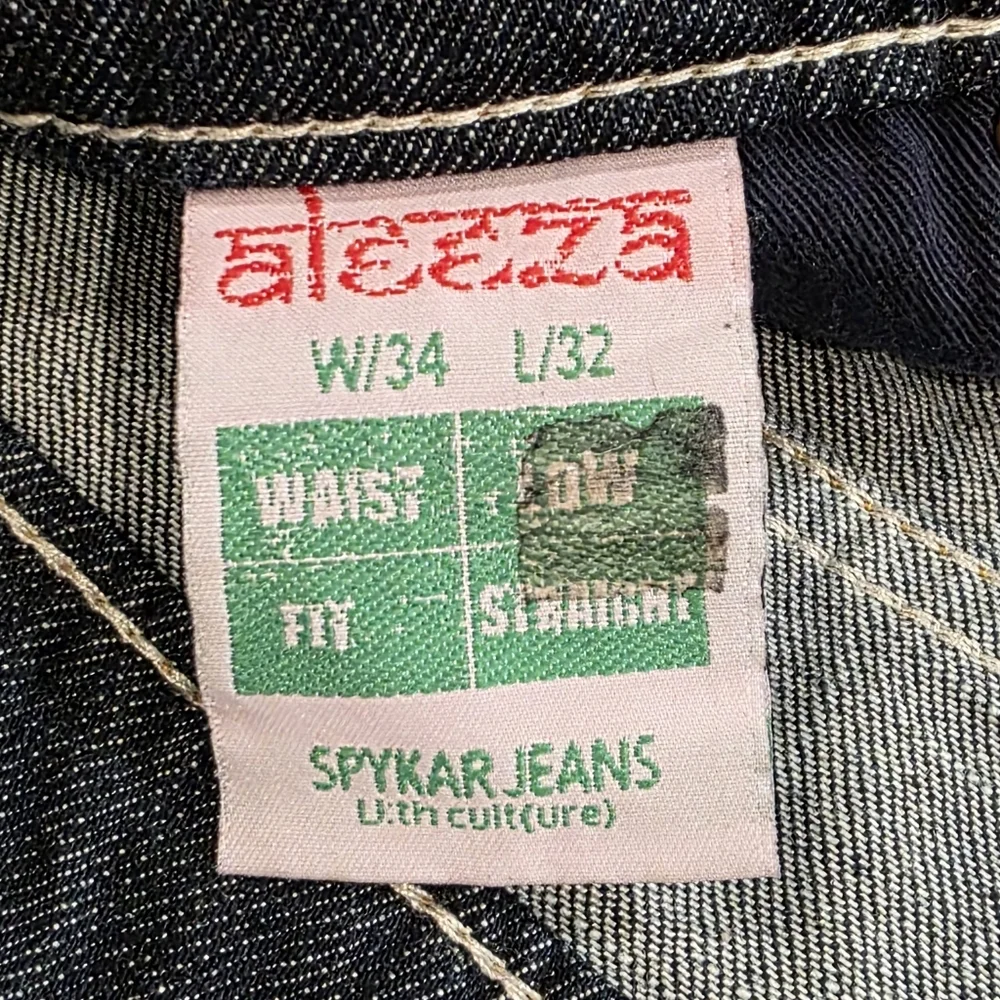 Spykar Aleeza Trendy Dark Wash Low Rise Straight-Leg Stretchy Indie Jeans. 34